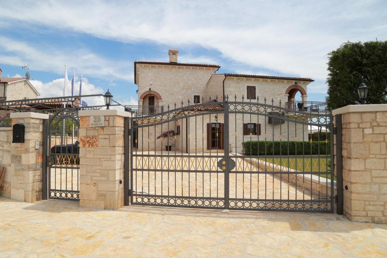 Villa Carolus-Luxurious Istrian Villa Barat  Екстериор снимка