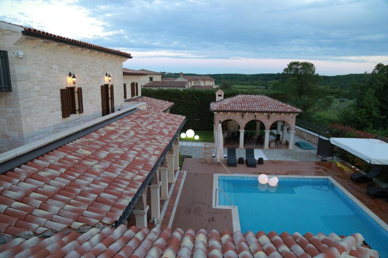 Villa Carolus-Luxurious Istrian Villa Barat  Екстериор снимка