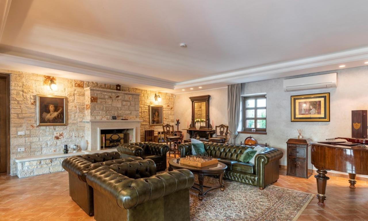 Villa Carolus-Luxurious Istrian Villa Barat  Екстериор снимка