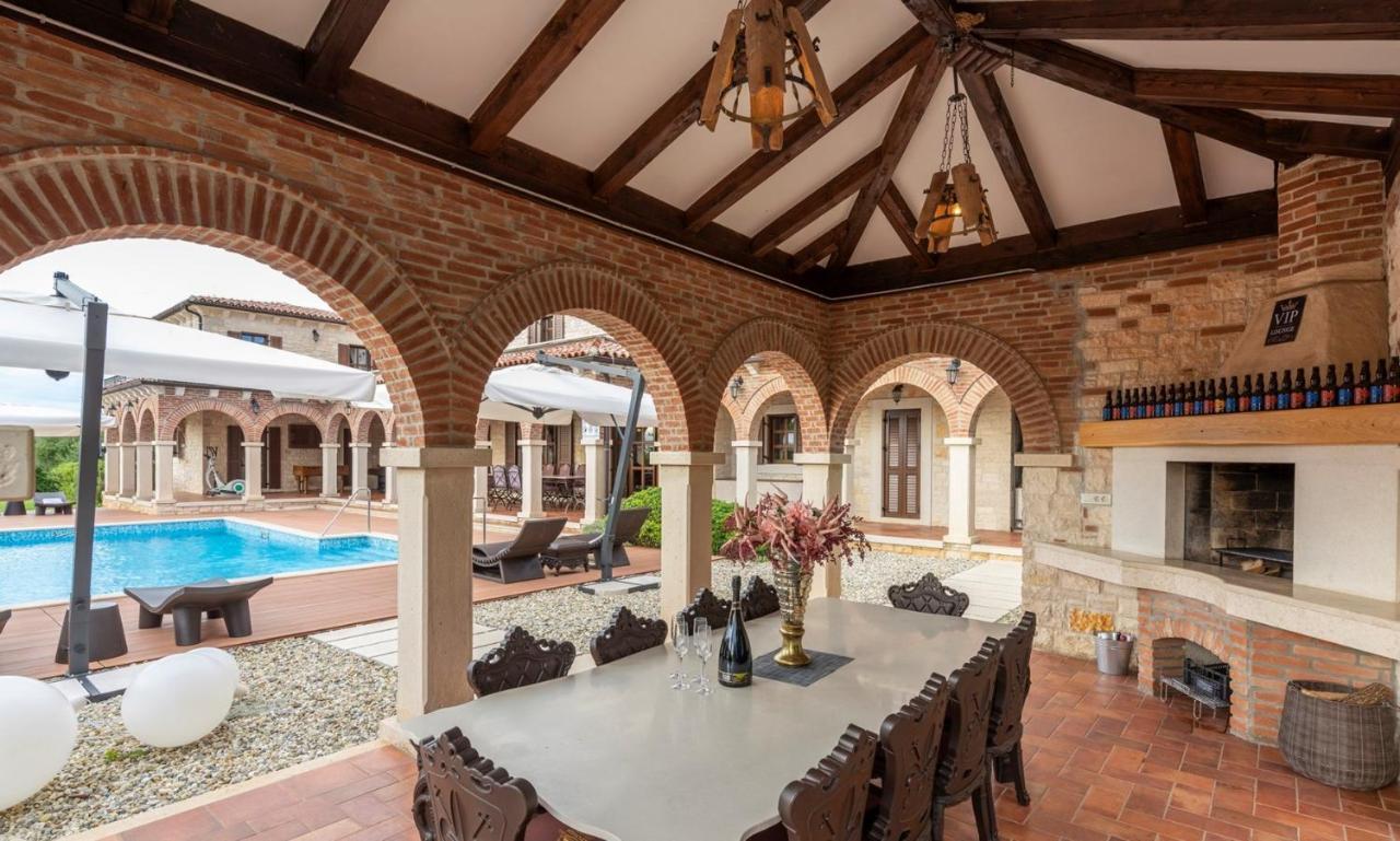 Villa Carolus-Luxurious Istrian Villa Barat  Екстериор снимка