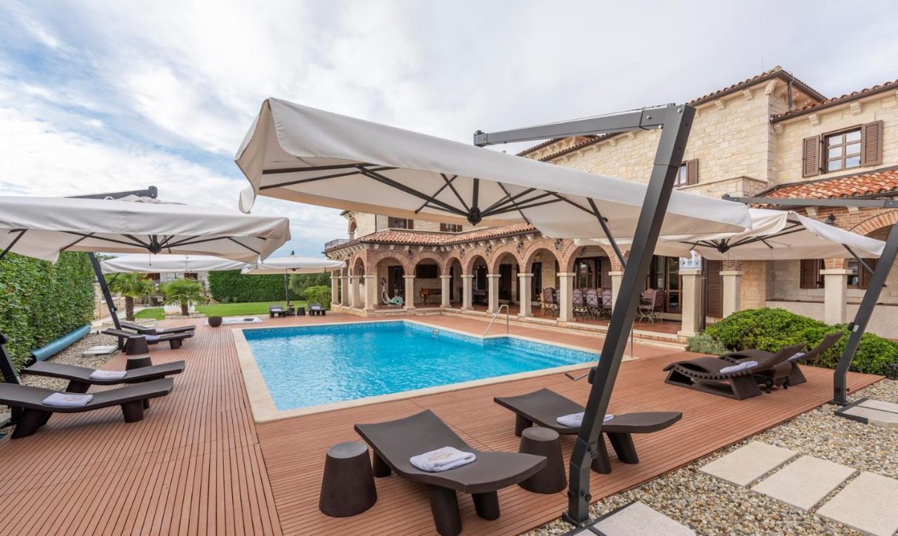Villa Carolus-Luxurious Istrian Villa Barat  Екстериор снимка
