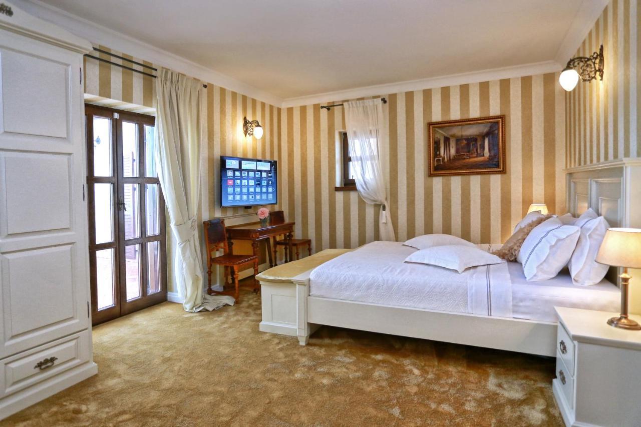 Villa Carolus-Luxurious Istrian Villa Barat  Екстериор снимка