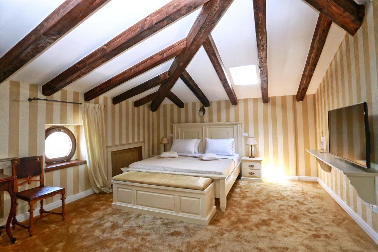 Villa Carolus-Luxurious Istrian Villa Barat  Екстериор снимка