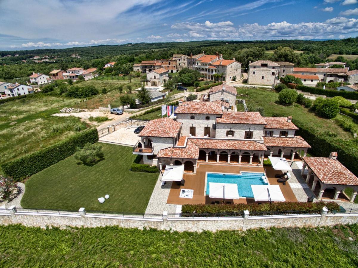 Villa Carolus-Luxurious Istrian Villa Barat  Екстериор снимка